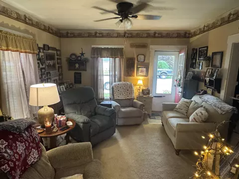 Living - 61 First St, North Hampton, OH 45349 photo 3 of 4