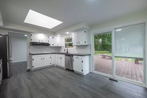 Kitchen - 1922 Old Coach Rd, Springfield, OH 45505 photo 1 of 6
