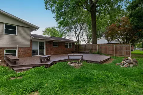 Exterior - 1922 Old Coach Rd, Springfield, OH 45505 photo 3 of 4