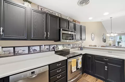 Kitchen - 4818 Cornell St, Springfield, OH 45503 photo 5 of 5