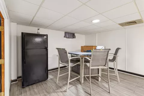 Dining - 1820 Sierra Ave, Springfield, OH 45503 photo 1 of 1
