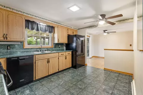 Kitchen - 1820 Sierra Ave, Springfield, OH 45503 photo 1 of 3