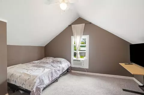 Bedroom - 473 W County Line Rd, Springfield, OH 45502 photo 2 of 6