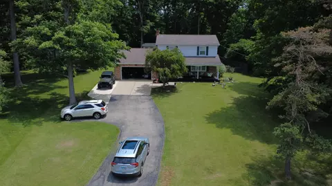 2334 E Possum Rd, Springfield, OH 45502 photo 5