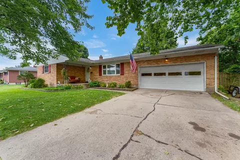 4841 W Ridgewood Rd, Springfield, OH 45503