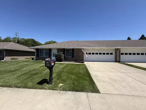 4936 E Brannan Dr, Springfield, OH 45502 photo 4