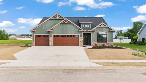 3113 Seminole Way, Piqua, OH 45356