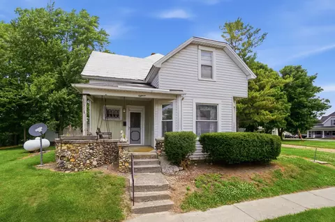 18 N Champaign St, Catawba, OH 43010