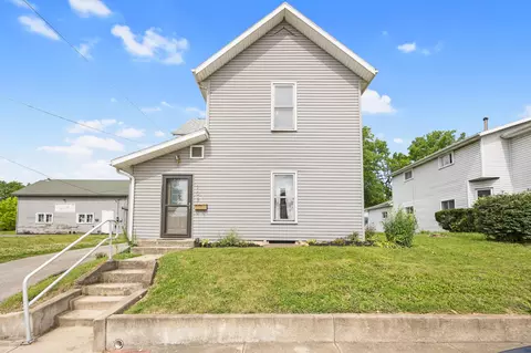109 N Springhill St, Bellefontaine, OH 43311