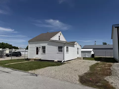 214 Northway Dr, Saint Marys, OH 45885
