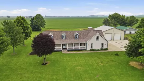 1710 Irvin Rd, Jamestown, OH 45335