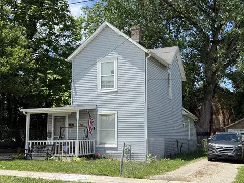 729 Burt St, Springfield, OH 45505