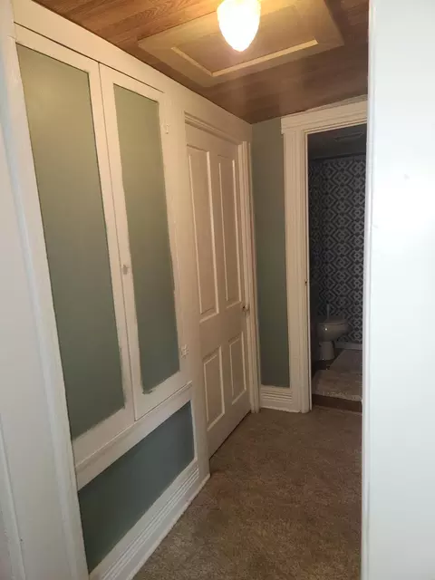 Entry Way - 417 E Ohio St, Kenton, OH 43326 photo 1 of 1