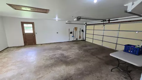 Other - 2082 Stowe Dr, Springfield, OH 45505 photo 6 of 10