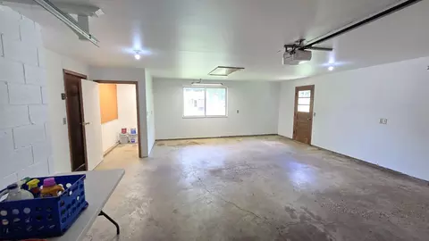 Other - 2082 Stowe Dr, Springfield, OH 45505 photo 9 of 10
