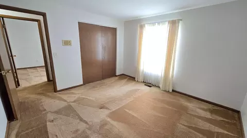 Bedroom - 2082 Stowe Dr, Springfield, OH 45505 photo 6 of 6