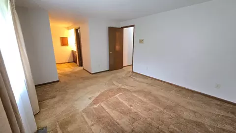 Bedroom - 2082 Stowe Dr, Springfield, OH 45505 photo 1 of 6