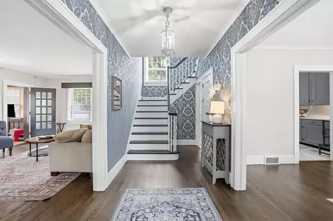 Entry Way - 115 Ardmore Rd, Springfield, OH 45504 photo 1 of 5