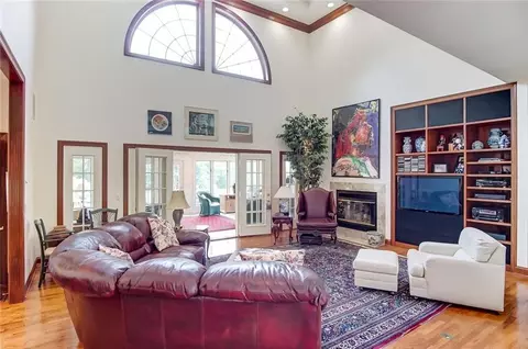 Living - 1776 Appian Way, Springfield, OH 45503 photo 1 of 5