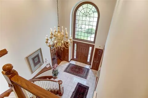 Entry Way - 1776 Appian Way, Springfield, OH 45503 photo 4 of 6