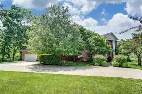 Exterior - 1776 Appian Way, Springfield, OH 45503 photo 9 of 19