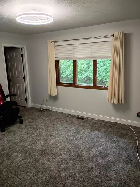 Bedroom - 541 Argonne Ave #.., Springfield, OH 45503 photo 1 of 4