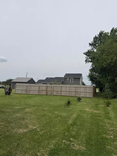 Exterior - 5377 Beard Rd, Springfield, OH 45502 photo 13 of 25