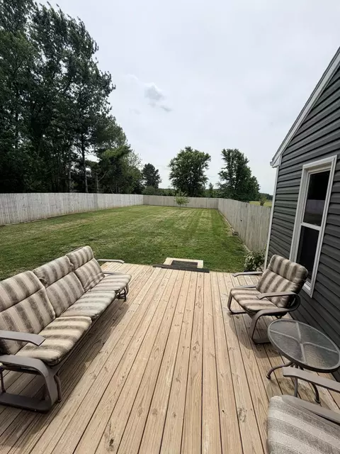 Exterior - 5377 Beard Rd, Springfield, OH 45502 photo 19 of 25