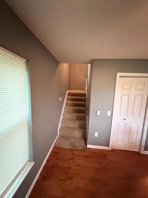 Entry Way - 5377 Beard Rd, Springfield, OH 45502 photo 3 of 4
