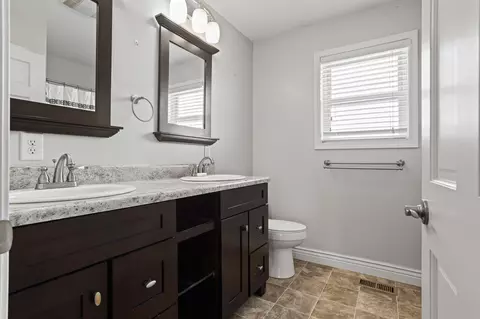 Bath - 3365 Eldean Rd, Covington, OH 45318 photo 1 of 7