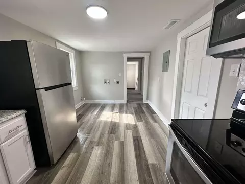 834 W North St, Springfield, OH 45504 photo 4