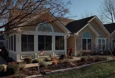 2647 Prestwick Village Cir, Springfield, OH 45503