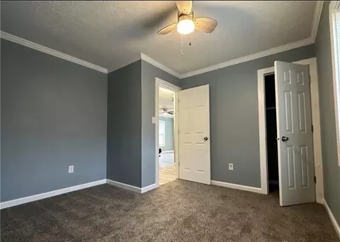 Bedroom - 1112 Hillcrest Ave, Springfield, OH 45504 photo 2 of 3