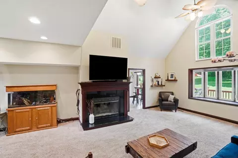 5700 Kizer Ln, Springfield, OH 45502 photo 18