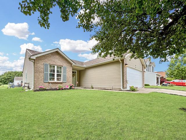 943 Pheasant Run Dr, Trenton, OH 45067