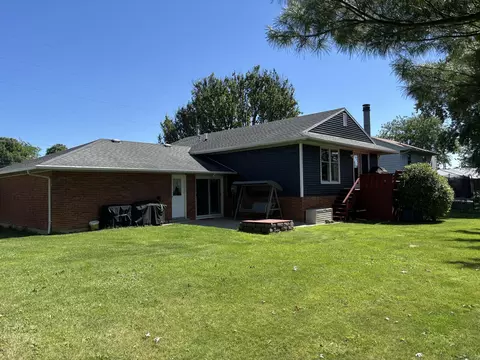 2912 Melody Dr, Celina, OH 45822 photo 3