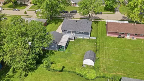 2020 Elmsford St, Springfield, OH 45506 photo 5