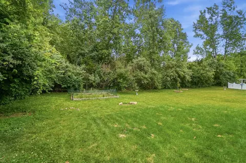 Exterior - 196 Rapids Dr, Fairborn, OH 45324 photo 8 of 9