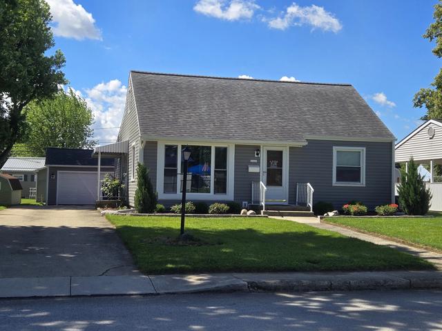 1013 Motz St, Saint Marys, OH 45885