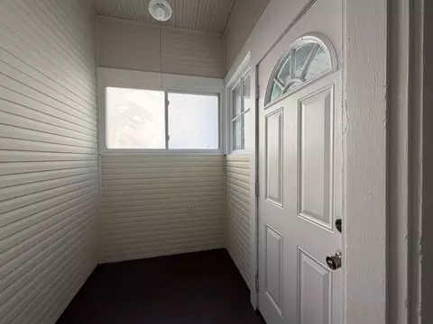 Exterior - 457-459 E Madison Ave, Springfield, OH 45503 photo 7 of 9