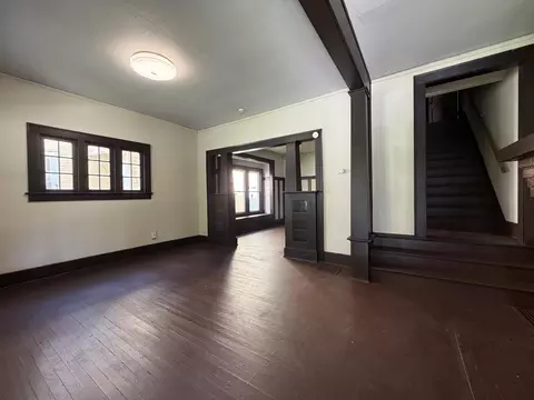 Living - 457-459 E Madison Ave, Springfield, OH 45503 photo 9 of 16
