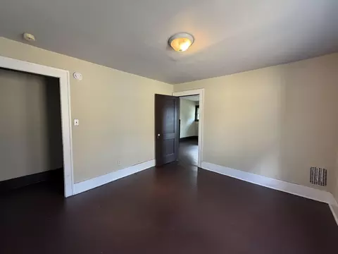 Bedroom - 457-459 E Madison Ave, Springfield, OH 45503 photo 8 of 9
