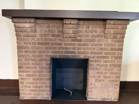 Living - 457-459 E Madison Ave, Springfield, OH 45503 photo 11 of 16