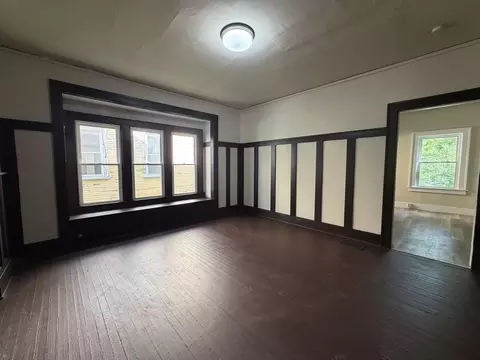 Living - 457-459 E Madison Ave, Springfield, OH 45503 photo 12 of 16