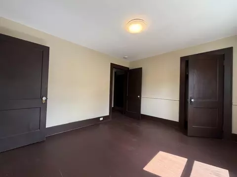 Bedroom - 457-459 E Madison Ave, Springfield, OH 45503 photo 3 of 9