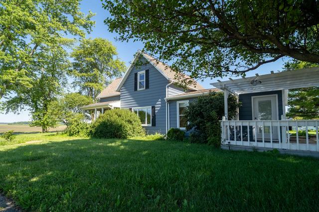 15118 Waynesfield Rd, Waynesfield, OH 45896