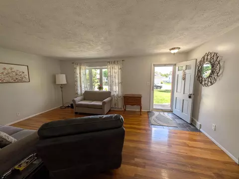 413 Hall Ave, Sidney, OH 45365 photo 6