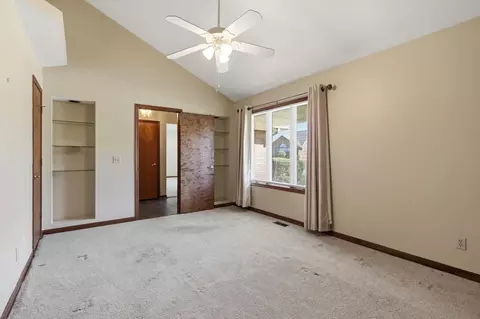1703 Fox Ridge Dr, Springfield, OH 45503 photo 8