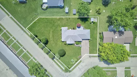 1401 James Dr, Celina, OH 45822 photo 5