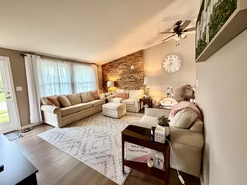 Living - 226 Gemini St, Sidney, OH 45365 photo 2 of 2